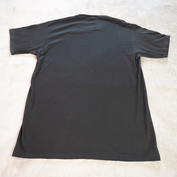 Marvel Captain America Avengers Shield Comic T-Shirt Men Large Black Graphic Tee - Picture 4 of 11